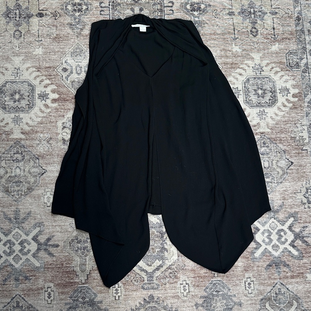 Diane von furstenberg Black Sleeveless Drape top blouse sz large